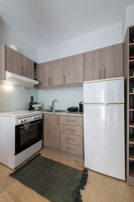 Skyhigh Haven Apartment Kalamata Ngoại thất bức ảnh