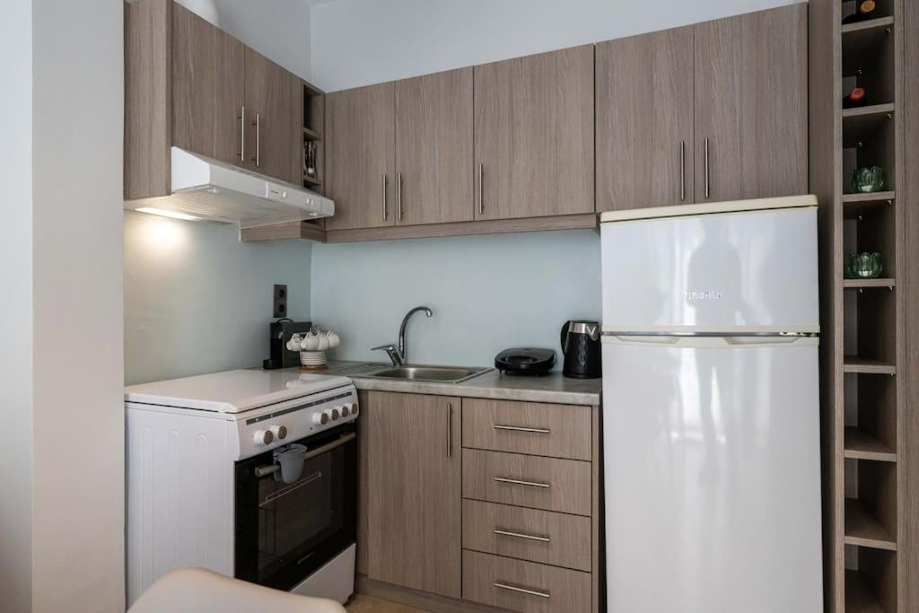 Skyhigh Haven Apartment Kalamata Ngoại thất bức ảnh