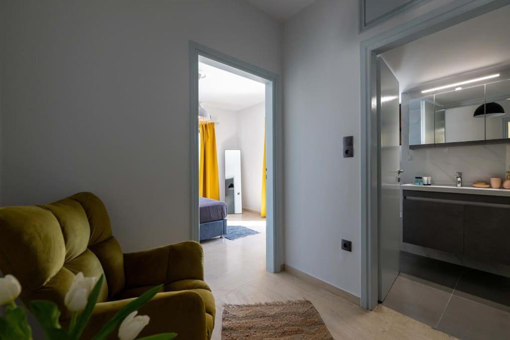 Skyhigh Haven Apartment Kalamata Ngoại thất bức ảnh