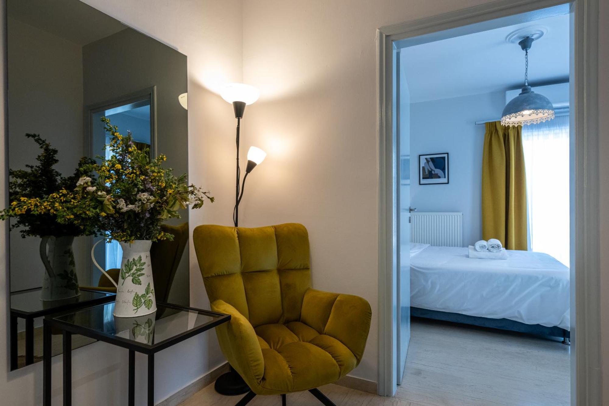 Skyhigh Haven Apartment Kalamata Ngoại thất bức ảnh